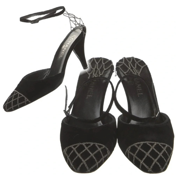 CHANEL Velvet O’rsay Chain Heels 38 - Picture 1 of 8